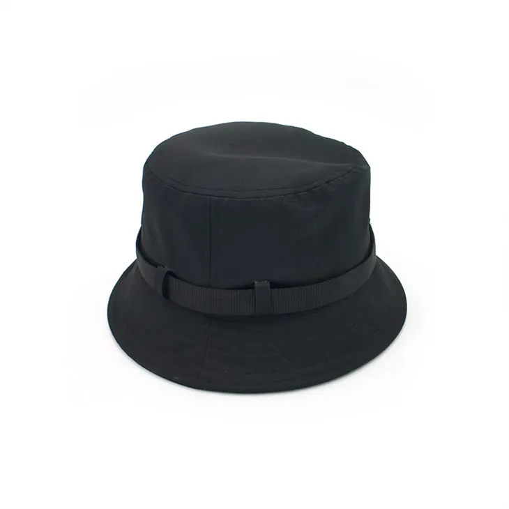 Balck Bucket Hattar