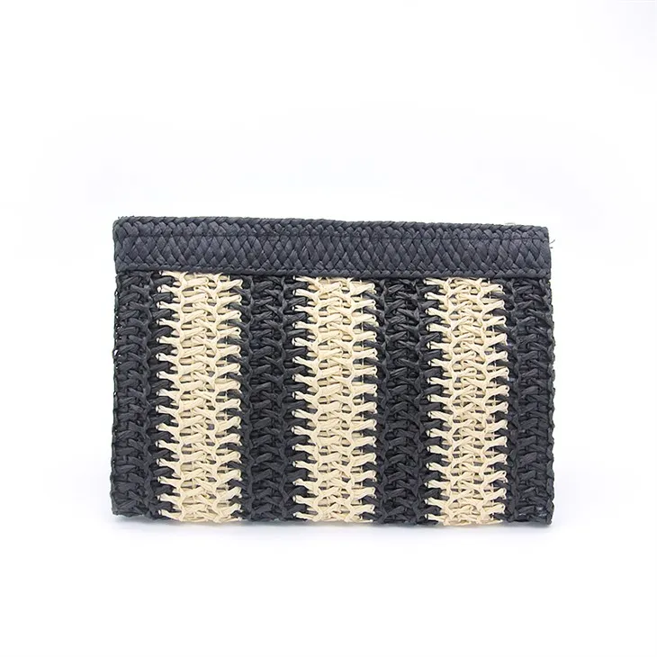 Svartur lítill heklpoki