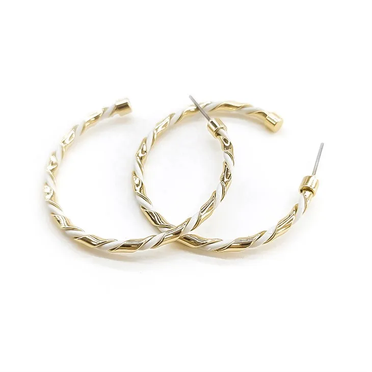 Gull áferð heilla eyrnalokkar